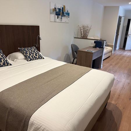 Logis Hotel Le Petit Casset La Boisse Kültér fotó