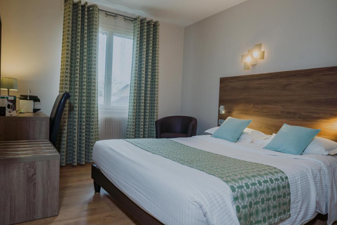 Logis Hotel Le Petit Casset La Boisse Kültér fotó