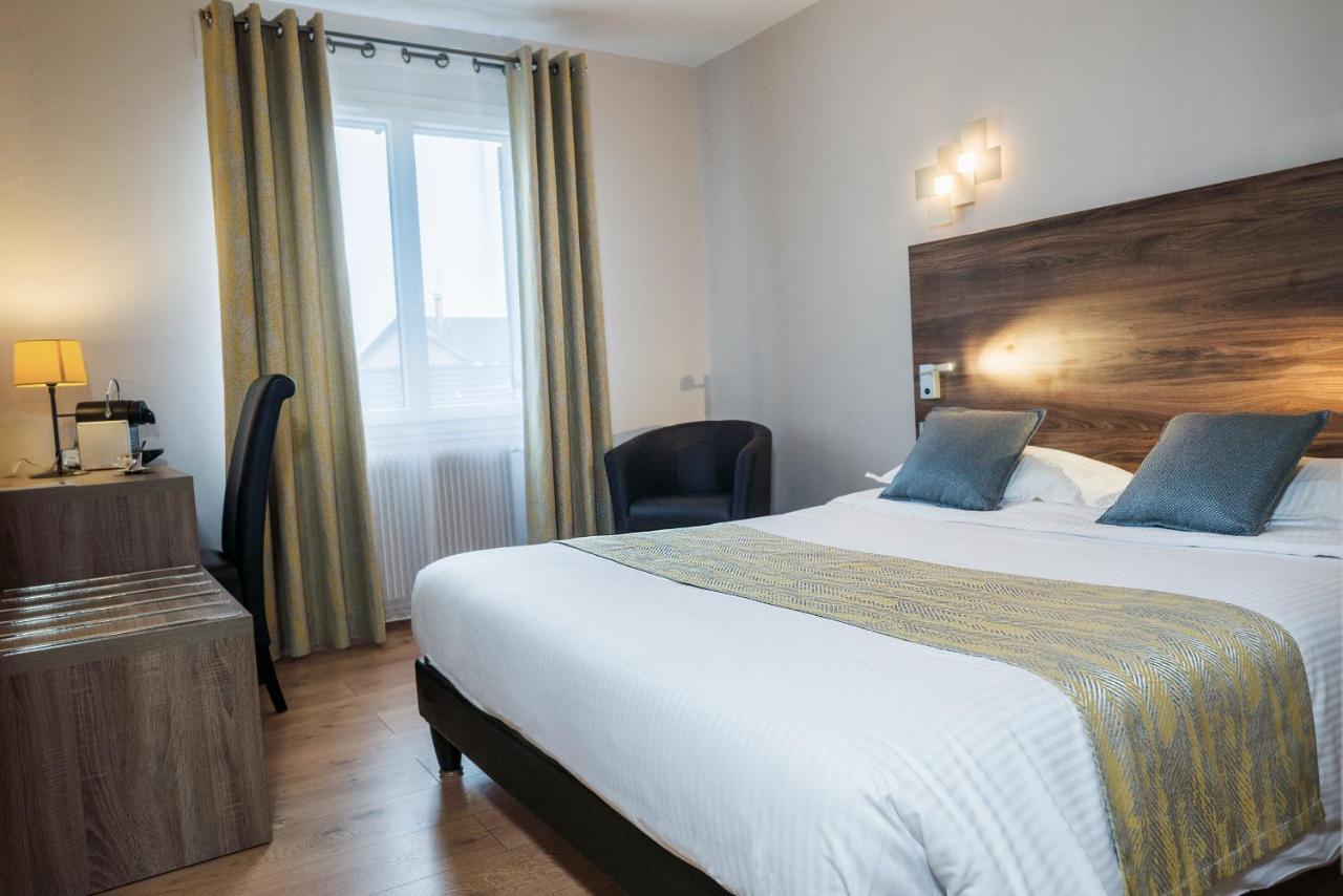 Logis Hotel Le Petit Casset La Boisse Kültér fotó