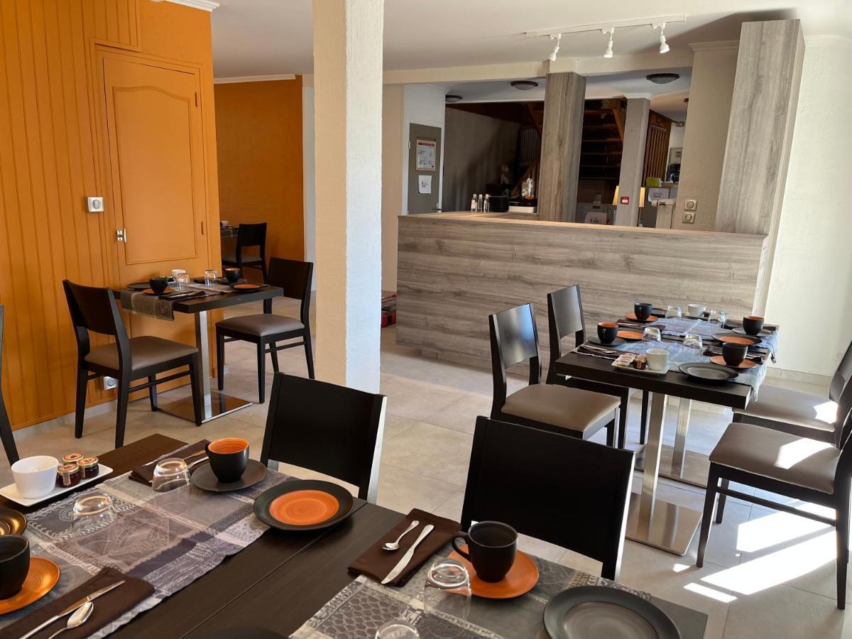 Logis Hotel Le Petit Casset La Boisse Kültér fotó